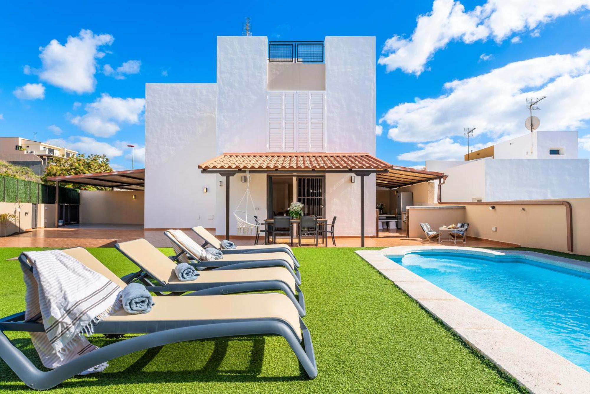 Villa Trueno Refugio De Lujo Con Piscina Climatizada Y Vistas Candelaria Exterior foto